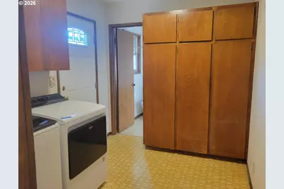 134 N 3rd St, Saint Helens, OR 97051 - Photo 21