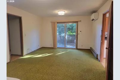 134 N 3rd St, Saint Helens, OR 97051 - Photo 13