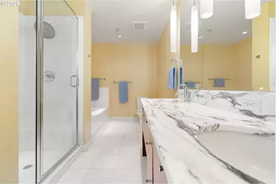 3601 S River Pkwy #2108, Portland, OR 97239 - Photo 25