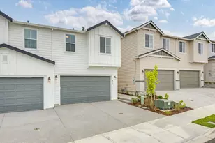 912 NW 178th Wy, Ridgefield, WA 98642 - Photo 3