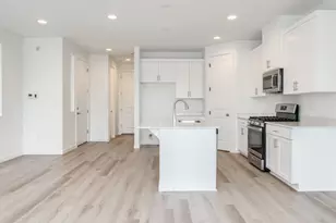 912 NW 178th Wy, Ridgefield, WA 98642 - Photo 5