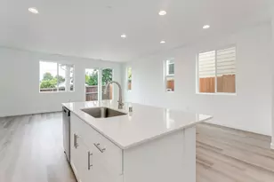 912 NW 178th Wy, Ridgefield, WA 98642 - Photo 9