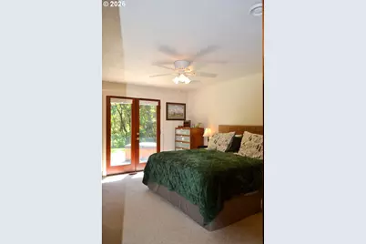 737 Pinecrest Dr, Grants Pass, OR 97526 - Photo 29