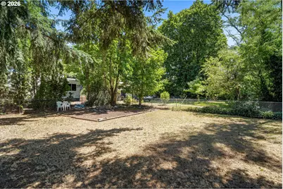 11608 SE Reedway St, Portland, OR 97266 - Photo 25