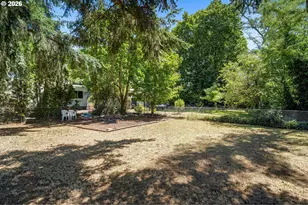 11608 SE Reedway St, Portland, OR 97266 - Photo 25