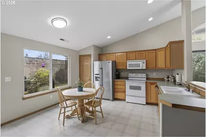 16514 NE 67th St, Vancouver, WA 98682 - Photo 9