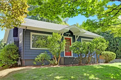 1106 NE 33rd Ave, Portland, OR 97232 - Photo 3