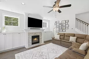 1053 Yates St, Lake Oswego, OR 97034 - Photo 9