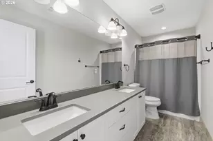 1053 Yates St, Lake Oswego, OR 97034 - Photo 19