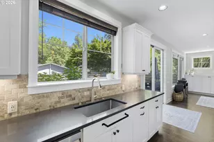 1053 Yates St, Lake Oswego, OR 97034 - Photo 15