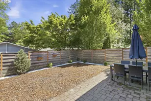1053 Yates St, Lake Oswego, OR 97034 - Photo 29