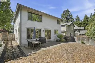 1053 Yates St, Lake Oswego, OR 97034 - Photo 31