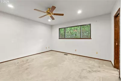 11925 NW Oatfield Ct, Portland, OR 97229 - Photo 19