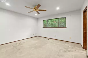 11925 NW Oatfield Ct, Portland, OR 97229 - Photo 19