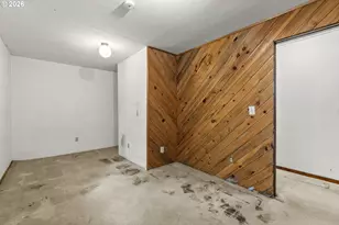 11925 NW Oatfield Ct, Portland, OR 97229 - Photo 33