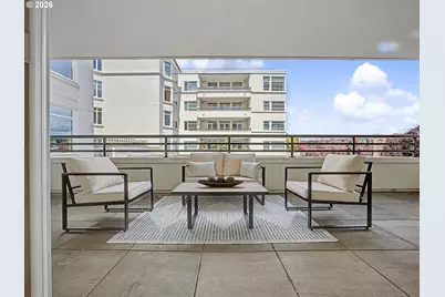 2445 NW Westover Rd #202, Portland, OR 97210 - Photo 11