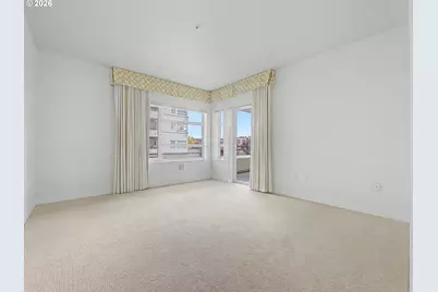 2445 NW Westover Rd #202, Portland, OR 97210 - Photo 33