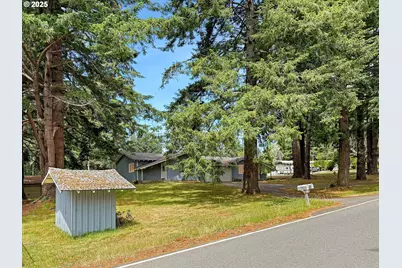 17144 Parkview Dr, Brookings, OR 97415 - Photo 3