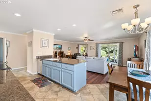 850 Crestwood Pl, Brookings, OR 97415 - Photo 7
