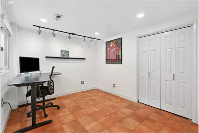 2730 SW Old Orchard Rd, Portland, OR 97201 - Photo 15