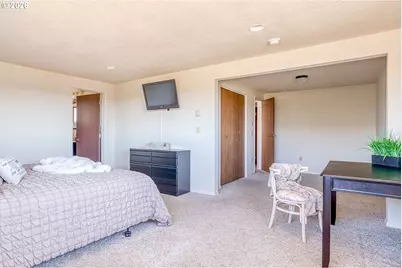 1910 NW Cutter St, Waldport, OR 97394 - Photo 33