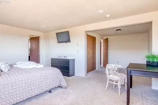 1910 NW Cutter St, Waldport, OR 97394 - Photo 33