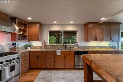 31655 NE Wilsonville Rd, Newberg, OR 97132 - Photo 15