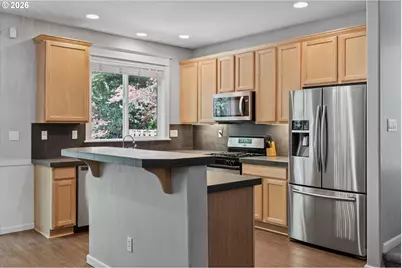 3441 SE Pinewood Ave, Hillsboro, OR 97123 - Photo 11