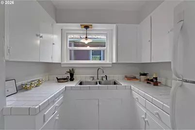 5331 5333 NE 28th Ave, Portland, OR 97211 - Photo 9