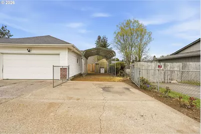 18505 NE Glisan St, Portland, OR 97230 - Photo 3
