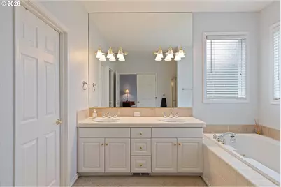 11057 SE Troika Ave, Happy Valley, OR 97086 - Photo 19