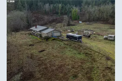 820 SE Frontage Rd, Cascade Locks, OR 97014 - Photo 5