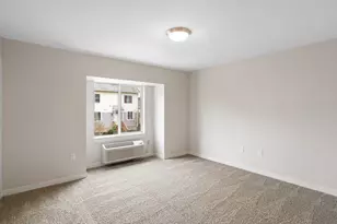 10845 E Burnside St, Portland, OR 97216 - Photo 13