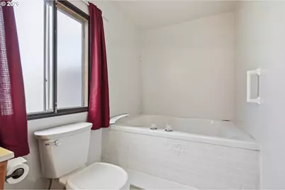 5335 Main St #208, Springfield, OR 97478 - Photo 31