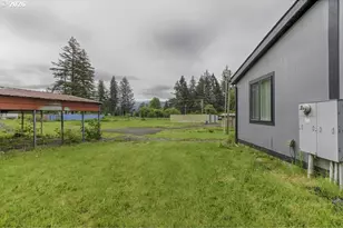 714 N Santiam Hwy, Gates, OR 97346 - Photo 5