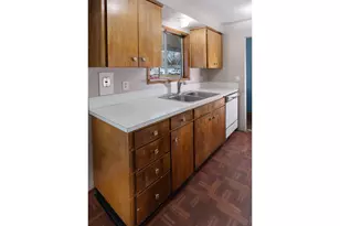 1324 31st Ave SE, Albany, OR 97322 - Photo 9