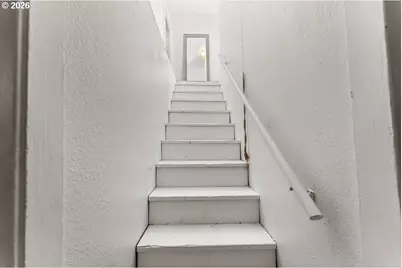 3102 Highway 20, Sweet Home, OR 97386 - Photo 11