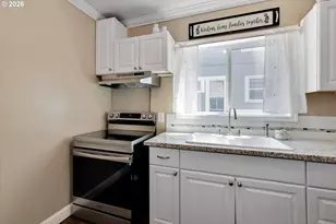 6705 N Congress Ave, Portland, OR 97217 - Photo 15