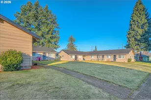 8309 8315 N Dwight Ave, Portland, OR 97203 - Photo 3