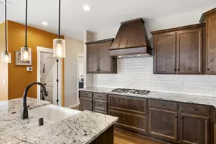 676 E White Oak Ave, La Center, WA 98629 - Photo 17