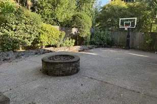 8412 SW 30th Ave, Portland, OR 97219 - Photo 17