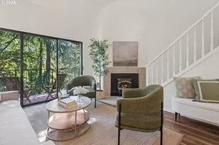 4000 Carman Dr, Lake Oswego, OR 97035 - Photo 3