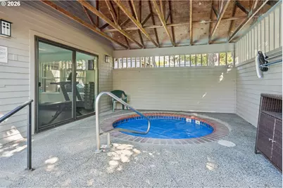 4000 Carman Dr, Lake Oswego, OR 97035 - Photo 23