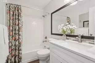 4000 Carman Dr, Lake Oswego, OR 97035 - Photo 11