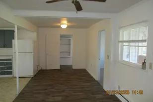 180 E 2nd Ave, Sutherlin, OR 97479 - Photo 9