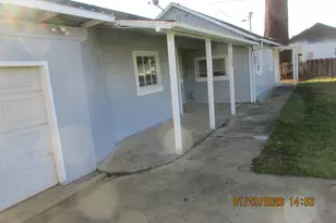 180 E 2nd Ave, Sutherlin, OR 97479 - Photo 5