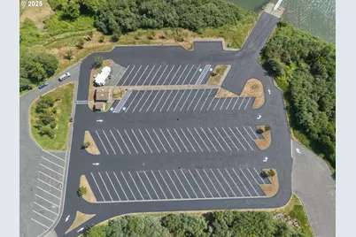 141 2nd Ave, Coos Bay, OR 97420 - Photo 35