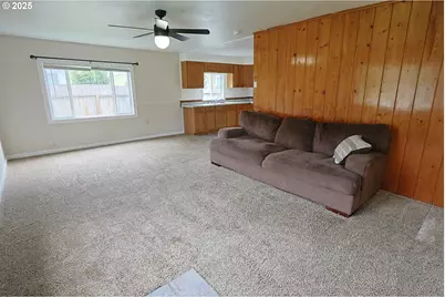 141 2nd Ave, Coos Bay, OR 97420 - Photo 15