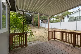 1064 NE Knoll Ave, Roseburg, OR 97470 - Photo 43