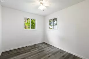 1064 NE Knoll Ave, Roseburg, OR 97470 - Photo 39